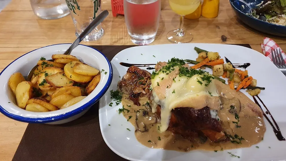 Jambonneau Au Munster